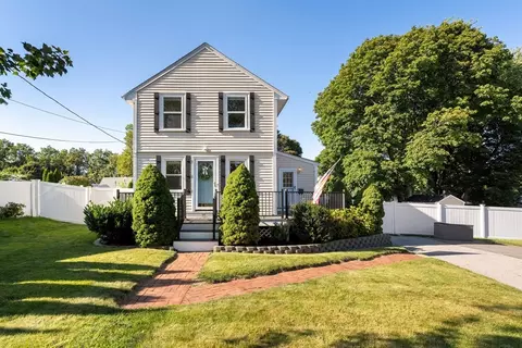 35 Seminole Ave, Weymouth, MA 02188