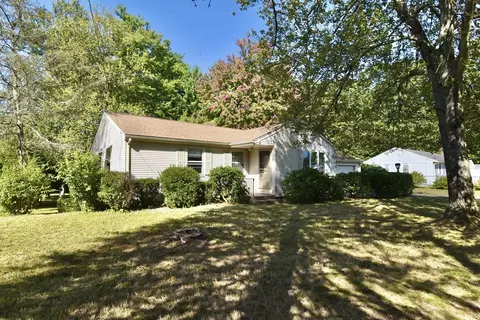 74 Blanche St, Springfield, MA 01119 photo 41