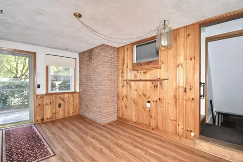 74 Blanche St, Springfield, MA 01119 photo 32
