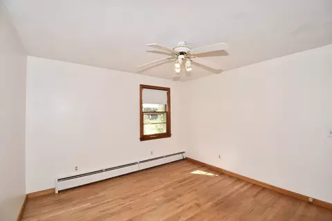74 Blanche St, Springfield, MA 01119 photo 22