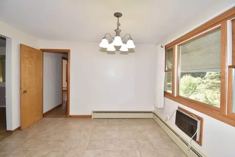 74 Blanche St, Springfield, MA 01119 photo 7