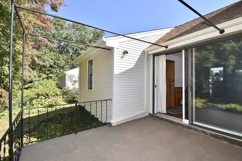 74 Blanche St, Springfield, MA 01119 photo 33