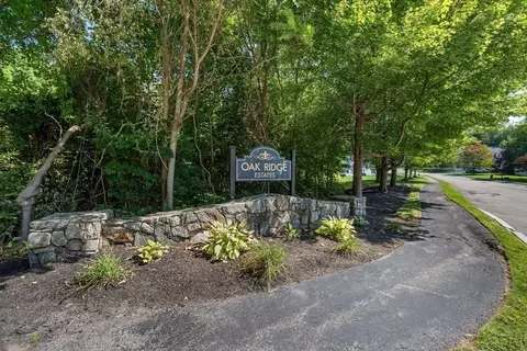 32 Whispering Pine Cir #32, Worcester, MA 01606 photo 34