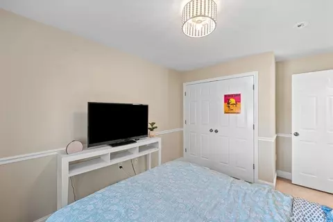 32 Whispering Pine Cir #32, Worcester, MA 01606 photo 18
