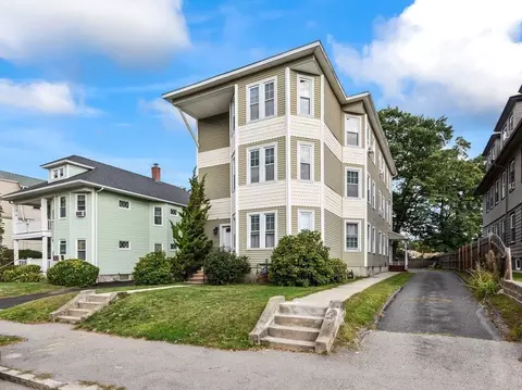371 Chandler St #2, Worcester, MA 01602
