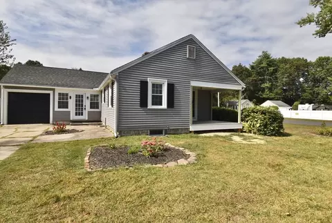 51 Parkview St, Ludlow, MA 01056