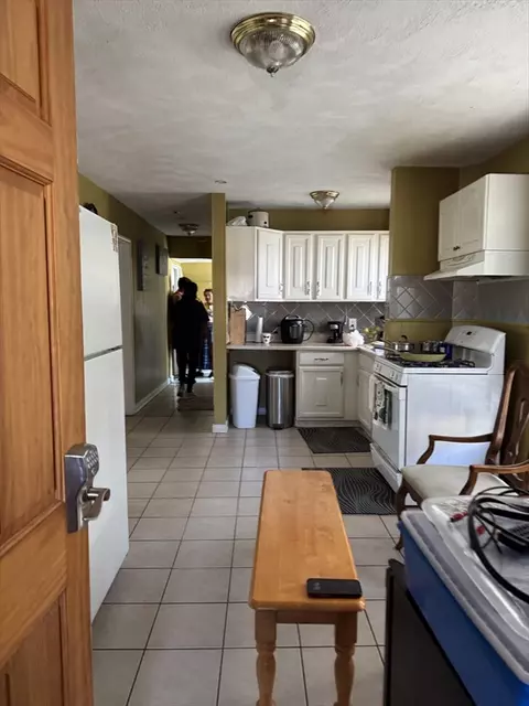 159 Vernal St, Everett, MA 02149 photo 9