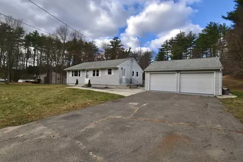 64 Potash Hl, Hampden, MA 01036