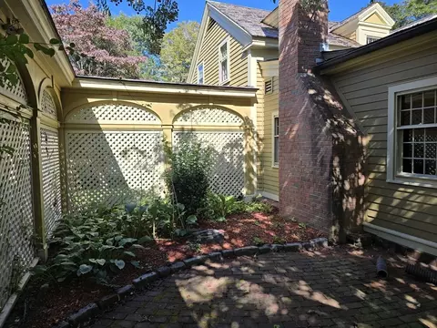 105 Church St, Ware, MA 01082 photo 7