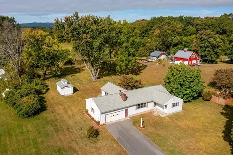 26 Brook St, Easthampton, MA 01027 photo 7