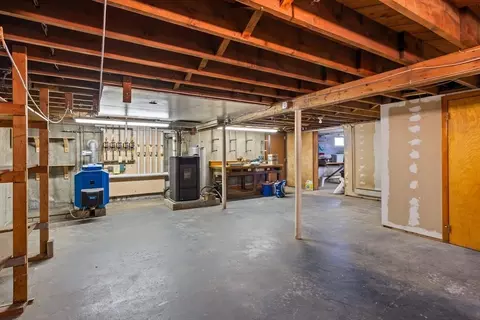 26 Brook St, Easthampton, MA 01027 photo 27
