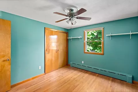 26 Brook St, Easthampton, MA 01027 photo 20