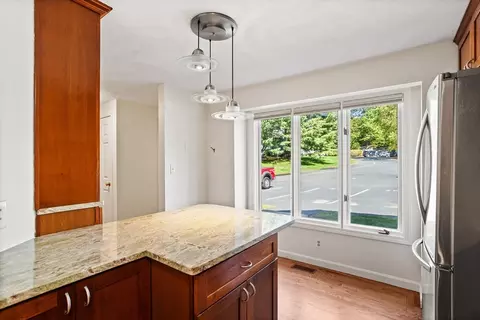 Kitchen - 15 Deer Path #3, Maynard, MA 01754 photo 4 of 5
