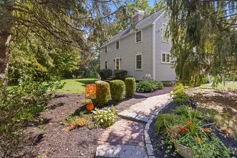 34 Kenney Rd, Middleton, MA 01949
