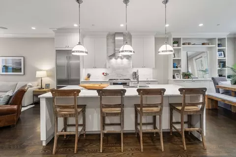 90 Waltham St #2, Boston, MA 02118