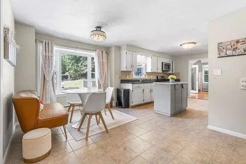 1 Jonathans Way, Upton, MA 01568 photo 14