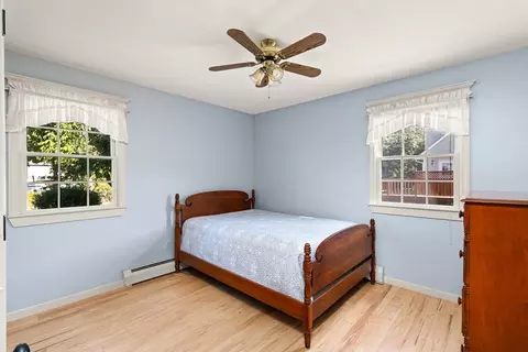 63 Pomeroy St, Easthampton, MA 01027 photo 26