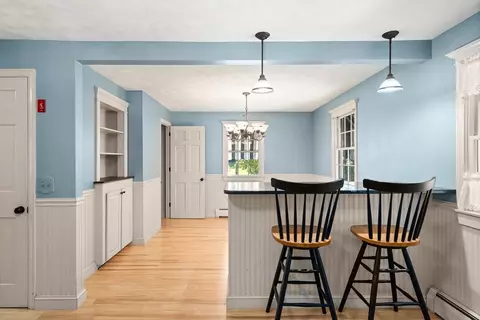 63 Pomeroy St, Easthampton, MA 01027 photo 17