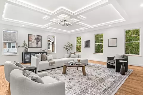 443 Central Ave, Needham, MA 02494