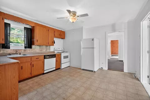 220 Orange St, Athol, MA 01331 photo 6