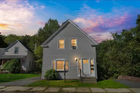 220 Orange St, Athol, MA 01331