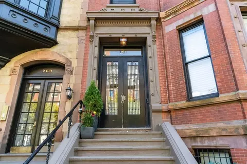 271 Beacon St #B, Boston, MA 02116