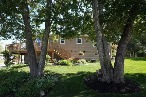 Exterior - 103 Lakeside Ave, Webster, MA 01570 photo 7 of 10