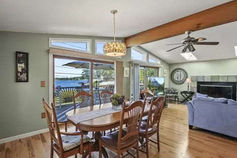 Dining - 103 Lakeside Ave, Webster, MA 01570 photo 2 of 2