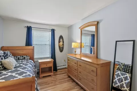 Bedroom - 103 Lakeside Ave, Webster, MA 01570 photo 5 of 6