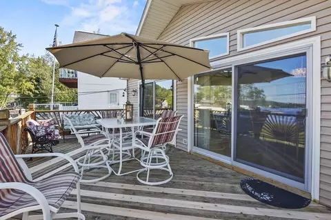 Exterior - 103 Lakeside Ave, Webster, MA 01570 photo 3 of 10