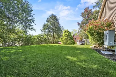 Exterior - 103 Lakeside Ave, Webster, MA 01570 photo 8 of 10