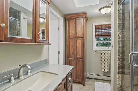 Bath - 103 Lakeside Ave, Webster, MA 01570 photo 1 of 3