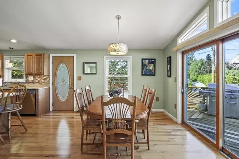 Dining - 103 Lakeside Ave, Webster, MA 01570 photo 1 of 2
