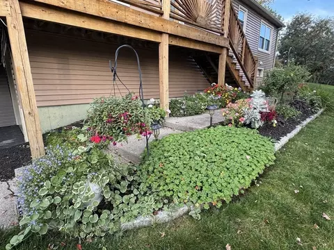Exterior - 103 Lakeside Ave, Webster, MA 01570 photo 6 of 10