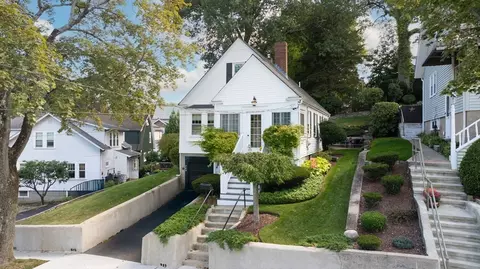 260 Elmwood Ave, Quincy, MA 02170