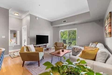 36 Village Rd #713, Middleton, MA 01949