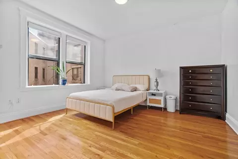 11 Park Dr #28, Boston, MA 02215
