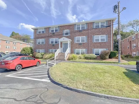 4 Mcdewell Ave #11, Danvers, MA 01923