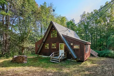 406 Hart Rd, Conway, MA 01341 photo 2