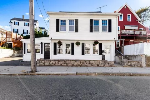 85 Centennial Ave, Gloucester, MA 01930