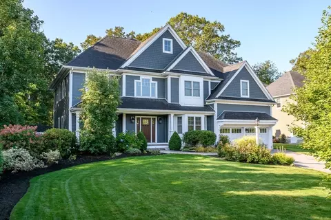 15 Hunters Ln, Natick, MA 01760