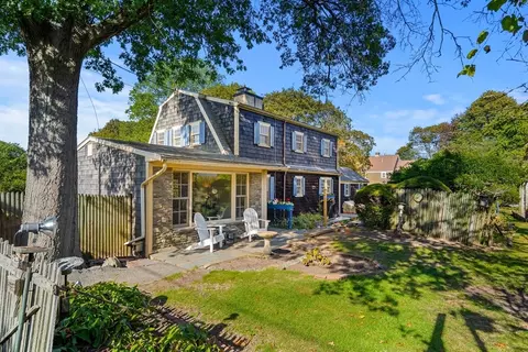 62 Longview Dr, Marblehead, MA 01945 photo 3