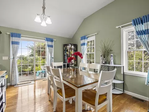 48 Wilkinson St, Worcester, MA 01606 photo 9