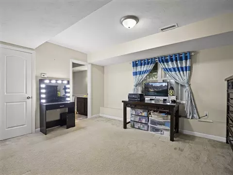 48 Wilkinson St, Worcester, MA 01606 photo 33