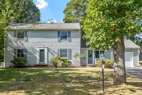 16 Carmel Rd, Andover, MA 01810
