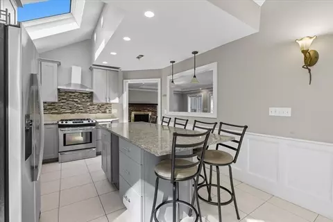78 North St, Danvers, MA 01923 photo 10