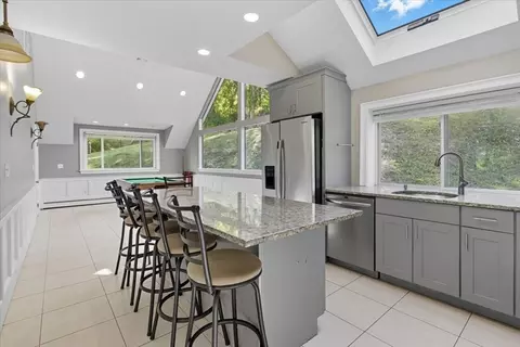 78 North St, Danvers, MA 01923 photo 8