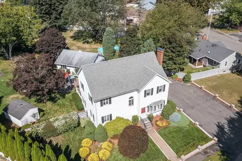 17 Samoset Rd, Peabody, MA 01960
