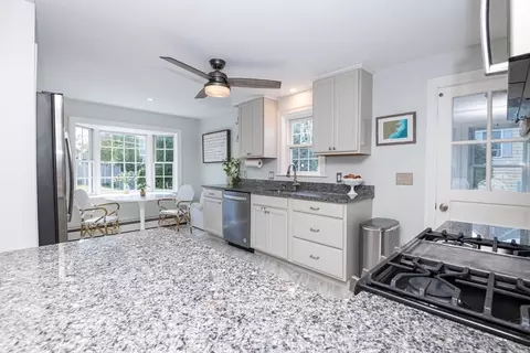 6 Myrtle St, Stoneham, MA 02180 photo 11
