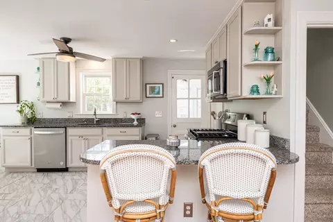 6 Myrtle St, Stoneham, MA 02180 photo 9